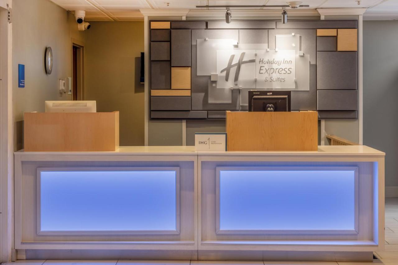 Holiday Inn Express Hotel & Suites Salisbury - Delmar By Ihg Экстерьер фото