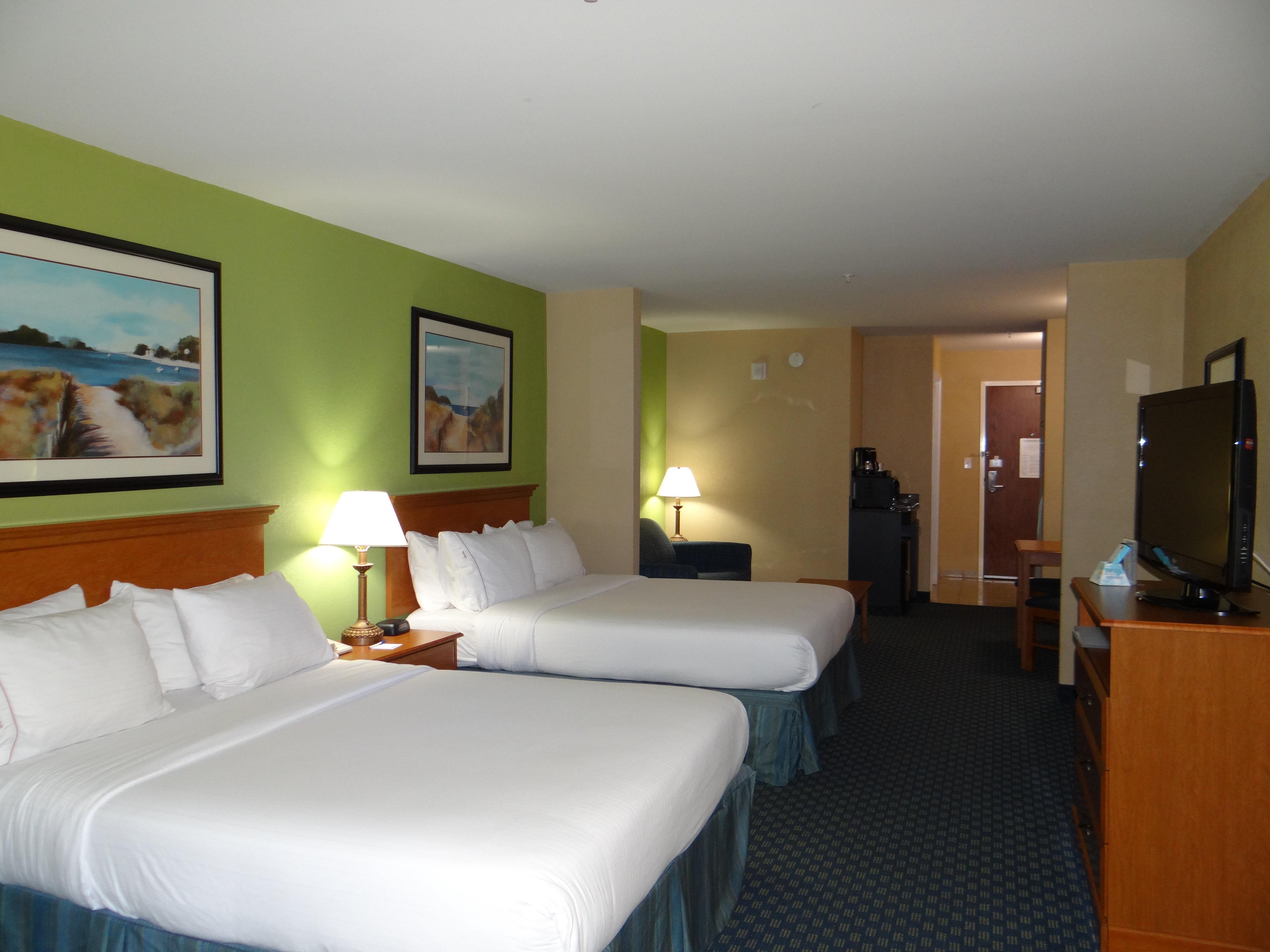 Holiday Inn Express Hotel & Suites Salisbury - Delmar By Ihg Экстерьер фото