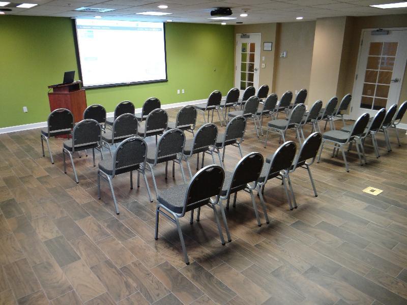 Holiday Inn Express Hotel & Suites Salisbury - Delmar By Ihg Экстерьер фото